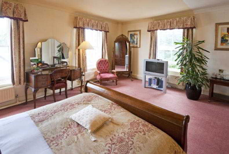 George Hotel By Greene King Inns Хантингдон Номер фото