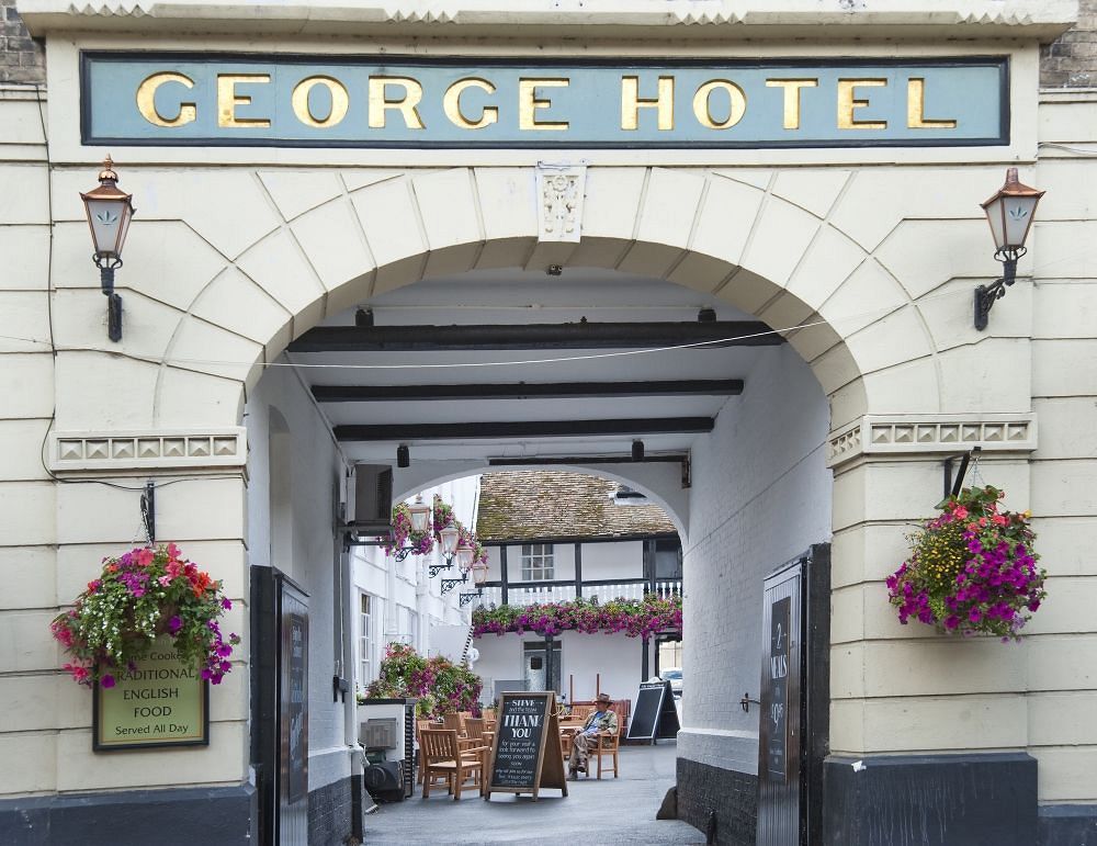 George Hotel By Greene King Inns Хантингдон Экстерьер фото